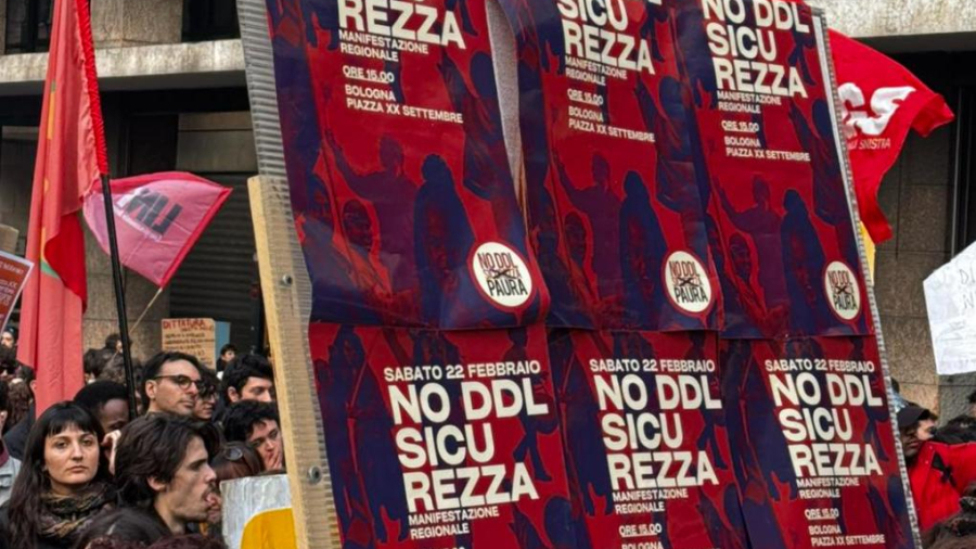 Italy Bologna Demonstration NO DDL