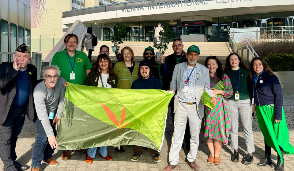 ENCOD demonstration CND69 French Dutch Paradox