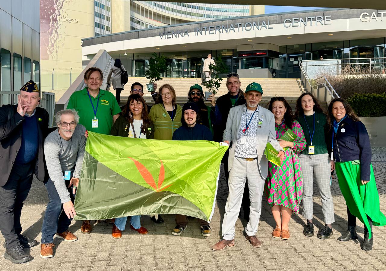 ENCOD demonstration CND69 French Dutch Paradox